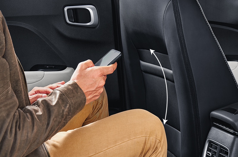 FRONT SEATBACK SCOOP
